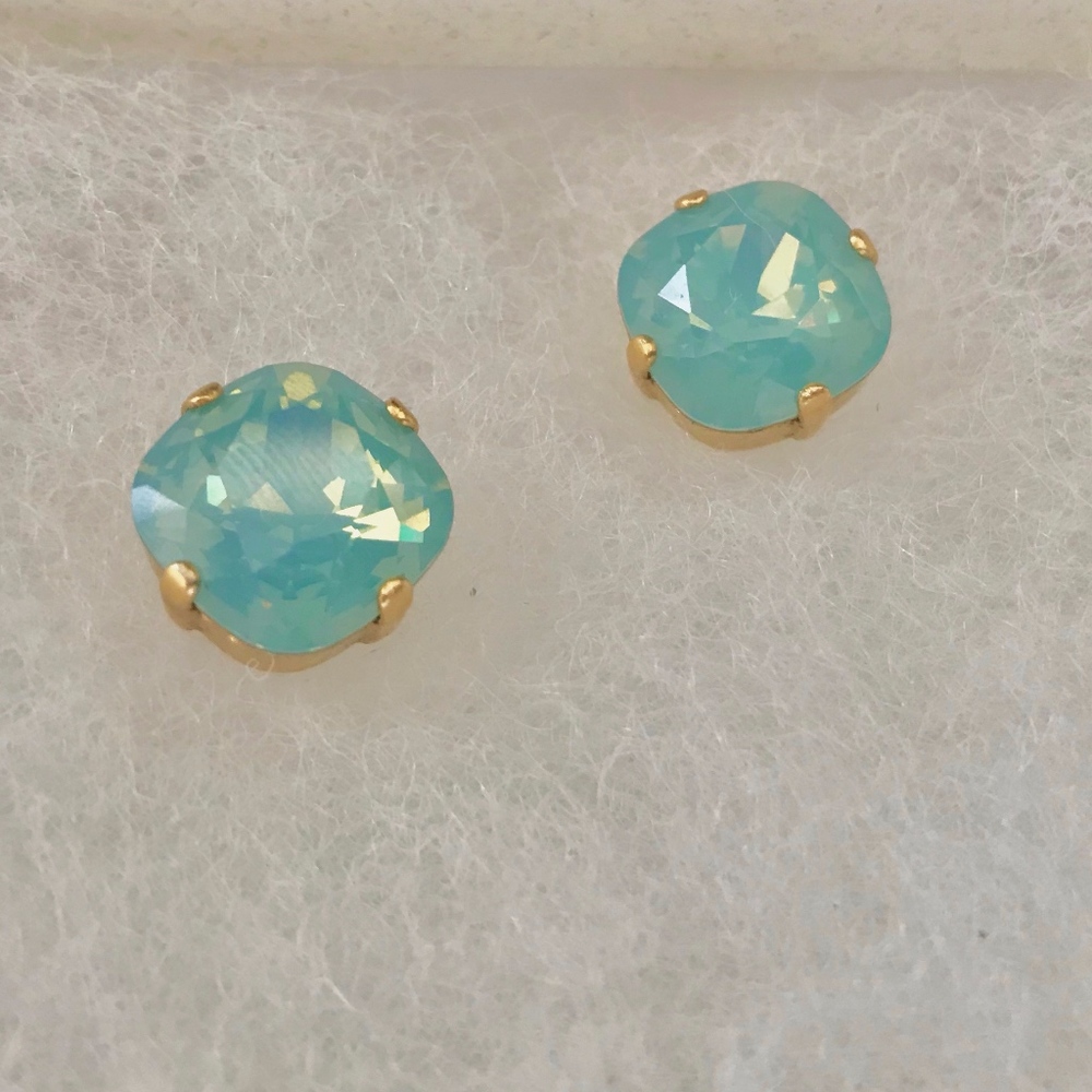 Fun gemstone studs- aqua